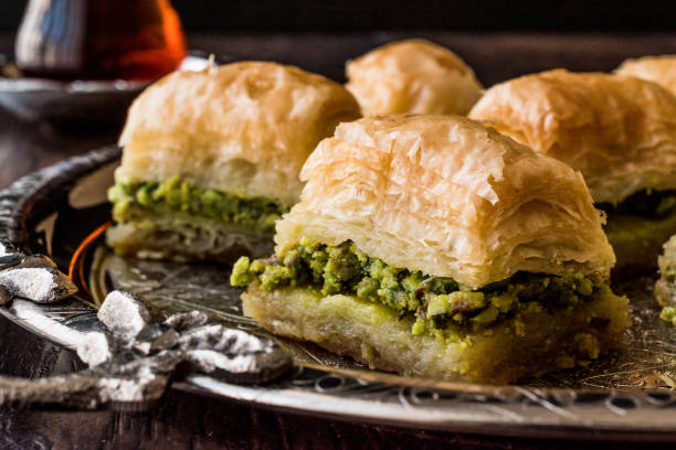 Sade Baklava Yağı ile Geleneksel Tatlar